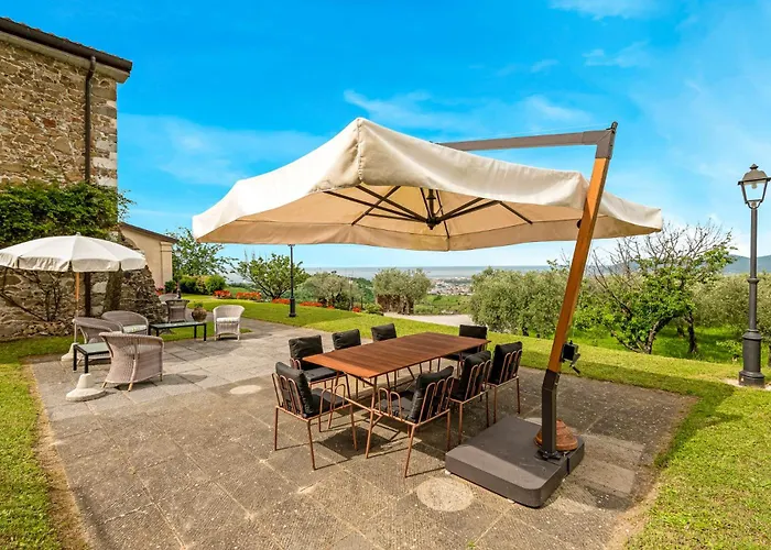 Convento La Perla カッラーラ